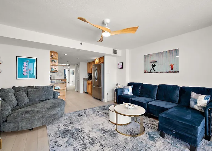 Beautiful 2 Bedroom / 2 Bathroom Beachfront With Indoor Pool Ferienhaus *